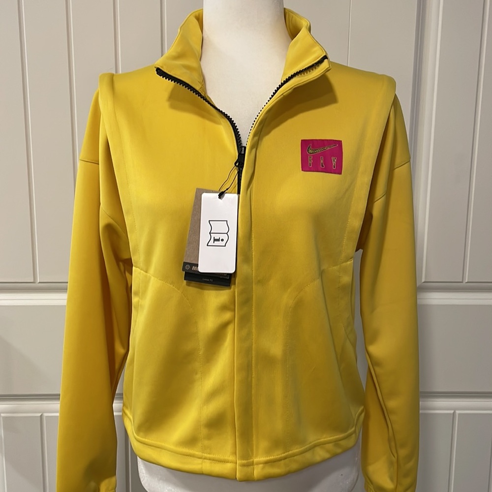 Nike Women's Dri-FIT Retro Fly Basketball Jacket